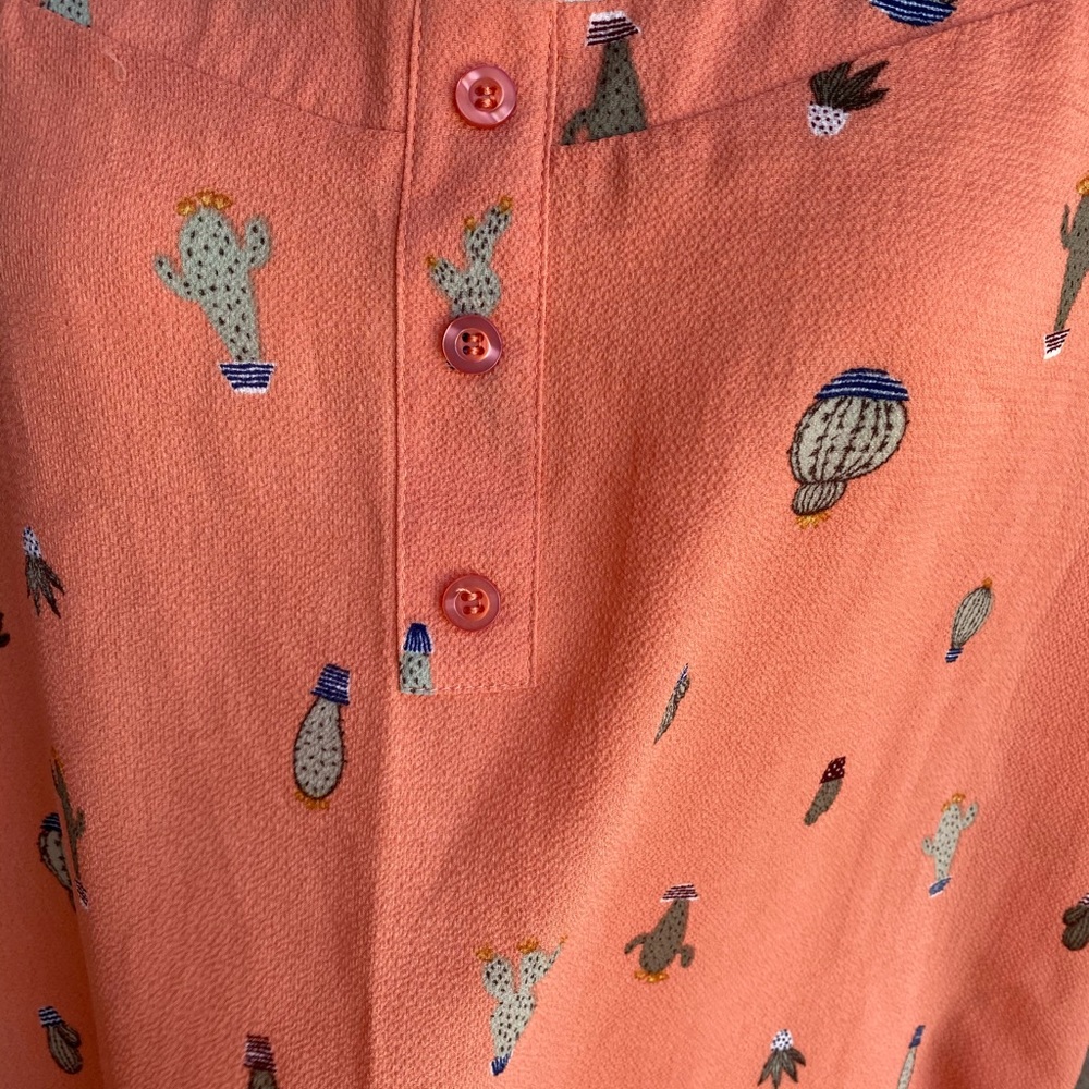 Torrid  top blouse size 2 - Picture 2 of 2